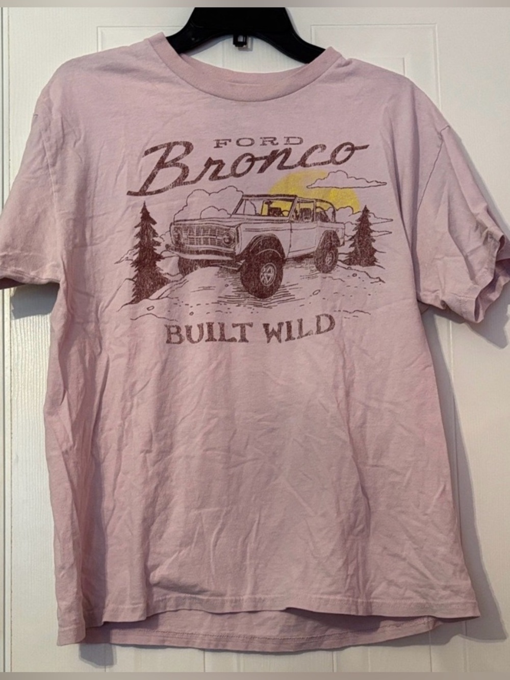 Ford Bronco Built Wild Pink Women’s T-shirt XLarge/ 100% Cotton/ Short Sleeve